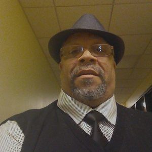 Meet your Posher, Bobbie